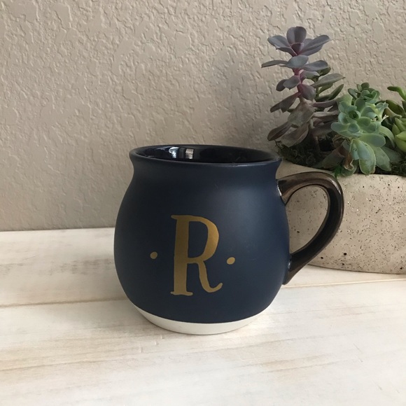 Threshold Other - Threshold R initial mug Threshold Other - Threshold R initial mug
